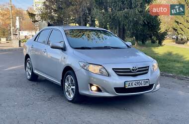 Седан Toyota Corolla 2008 в Ровно