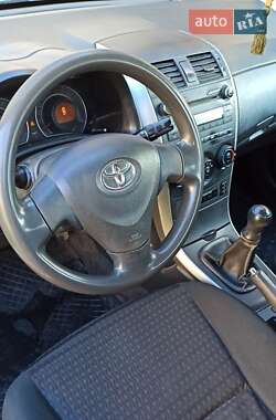 Седан Toyota Corolla 2008 в 