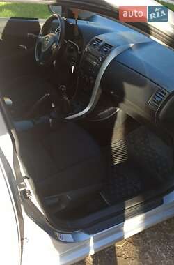 Седан Toyota Corolla 2008 в 
