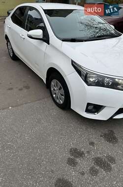 Toyota Corolla 2013