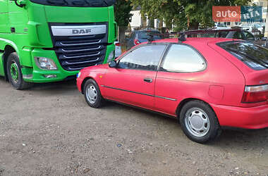 Хэтчбек Toyota Corolla 1994 в 