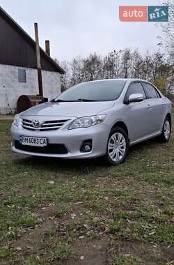 Седан Toyota Corolla 2010 в Кролевці