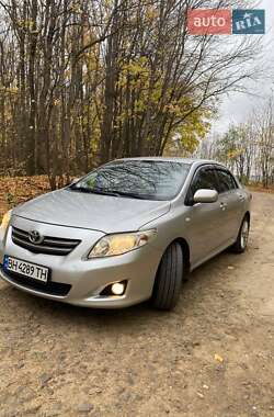 Седан Toyota Corolla 2008 в Любашевке