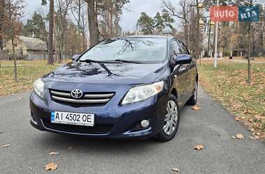 Седан Toyota Corolla 2008 в Києві