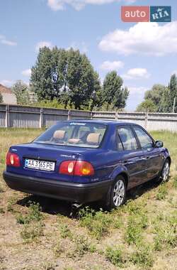 Седан Toyota Corolla 1997 в Києві