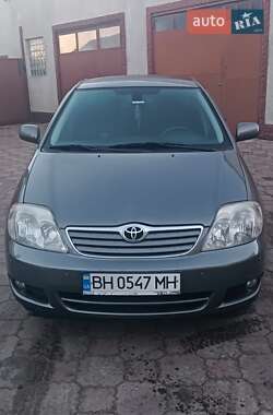 Седан Toyota Corolla 2004 в Захарьевке