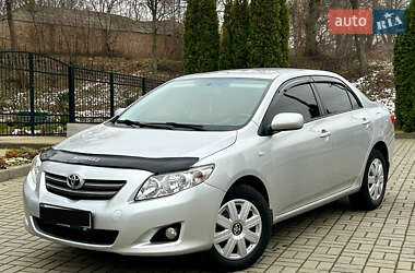 Седан Toyota Corolla 2008 в Прилуках