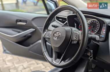 Седан Toyota Corolla 2019 в Івано-Франківську