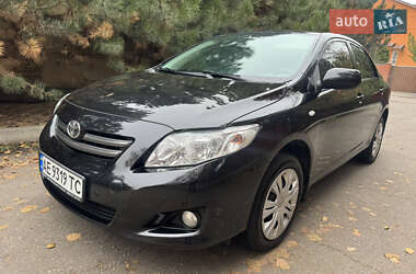 Седан Toyota Corolla 2008 в Дніпрі