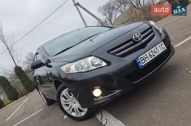 Хэтчбек Toyota Corolla 2008 в Сарате