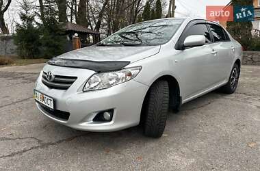 Седан Toyota Corolla 2008 в Прилуках