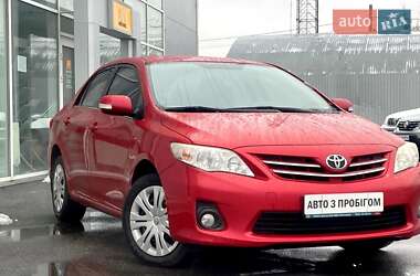 Седан Toyota Corolla 2010 в Киеве