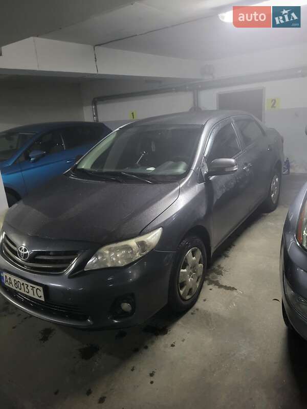 Седан Toyota Corolla 2011 в Киеве фото 4 Седан Toyota Corolla 2011 в Киеве