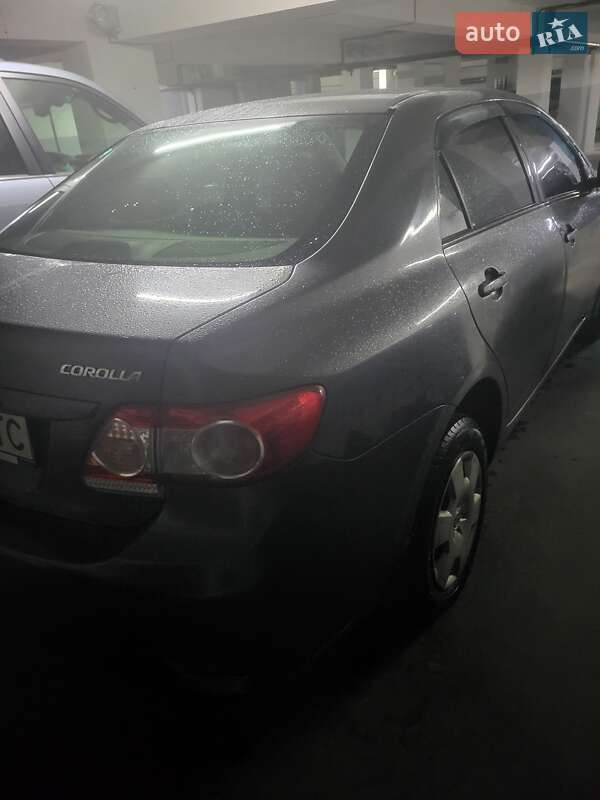 Седан Toyota Corolla 2011 в Киеве фото 6 Седан Toyota Corolla 2011 в Киеве