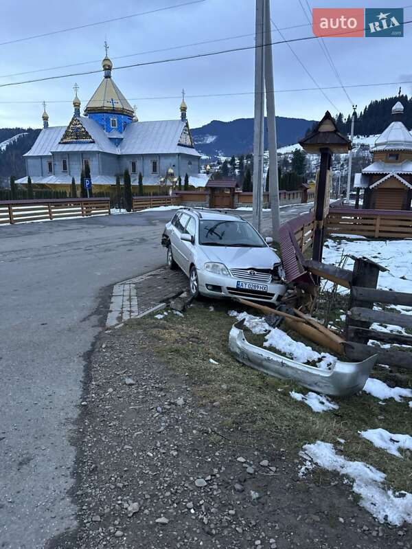 Універсал Toyota Corolla 2006 в Кам'янці-Бузькій