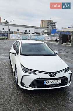 Седан Toyota Corolla 2020 в Полтаві