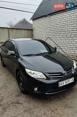 Седан Toyota Corolla 2011 в Харкові