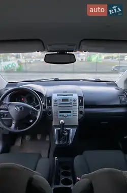 Toyota Corolla 2005