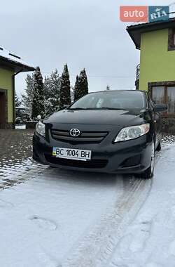 Седан Toyota Corolla 2007 в Львові