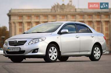 Седан Toyota Corolla 2008 в Харкові