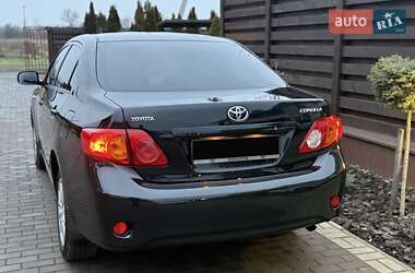 Седан Toyota Corolla 2007 в Мукачевому