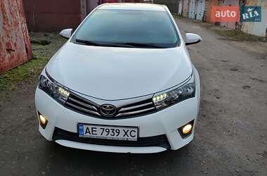 Toyota Corolla 2015