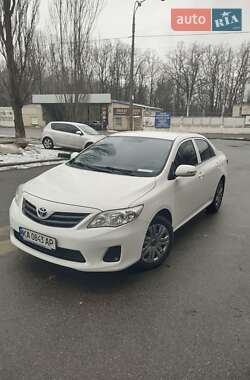 Седан Toyota Corolla 2011 в Києві