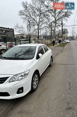 Седан Toyota Corolla 2013 в Одесі