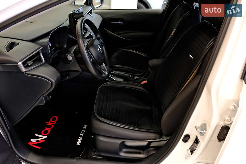 Седан Toyota Corolla 2021 в Одессе