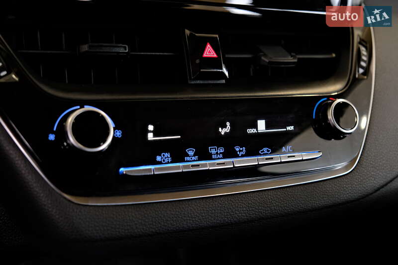 Седан Toyota Corolla 2021 в Одессе