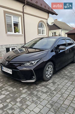 Седан Toyota Corolla 2019 в Тернополі