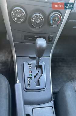 Седан Toyota Corolla 2009 в 