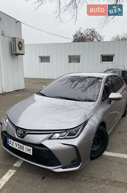 Седан Toyota Corolla 2020 в Чугуєві