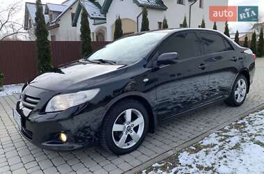 Седан Toyota Corolla 2008 в Ивано-Франковске