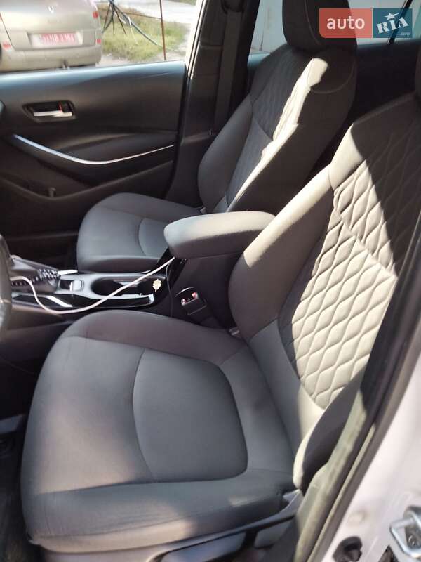 Седан Toyota Corolla 2022 в Одесі