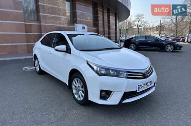 Седан Toyota Corolla 2013 в Одессе