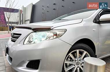 Седан Toyota Corolla 2009 в Киеве