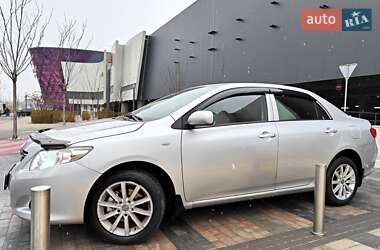 Седан Toyota Corolla 2009 в Киеве