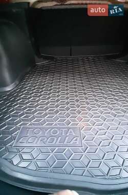 Седан Toyota Corolla 2020 в Ивано-Франковске