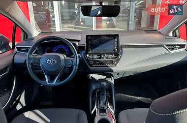 Седан Toyota Corolla 2022 в Тернополе