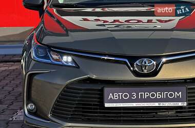 Седан Toyota Corolla 2022 в Тернополе