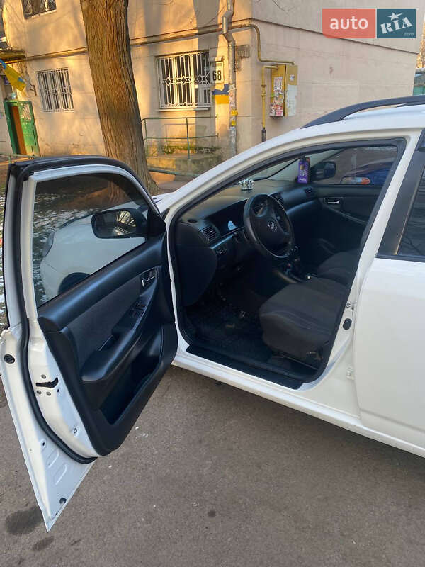 Универсал Toyota Corolla 2003 в Одессе