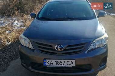 Седан Toyota Corolla 2010 в Броварах