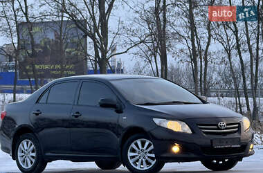 Седан Toyota Corolla 2009 в Днепре