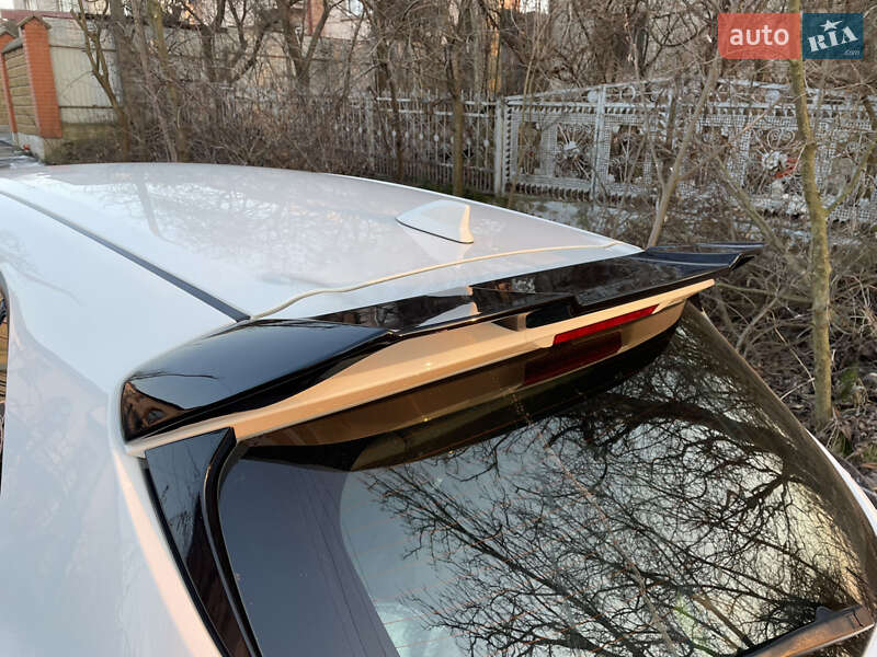 Хетчбек Toyota Corolla 2018 в Сокалі