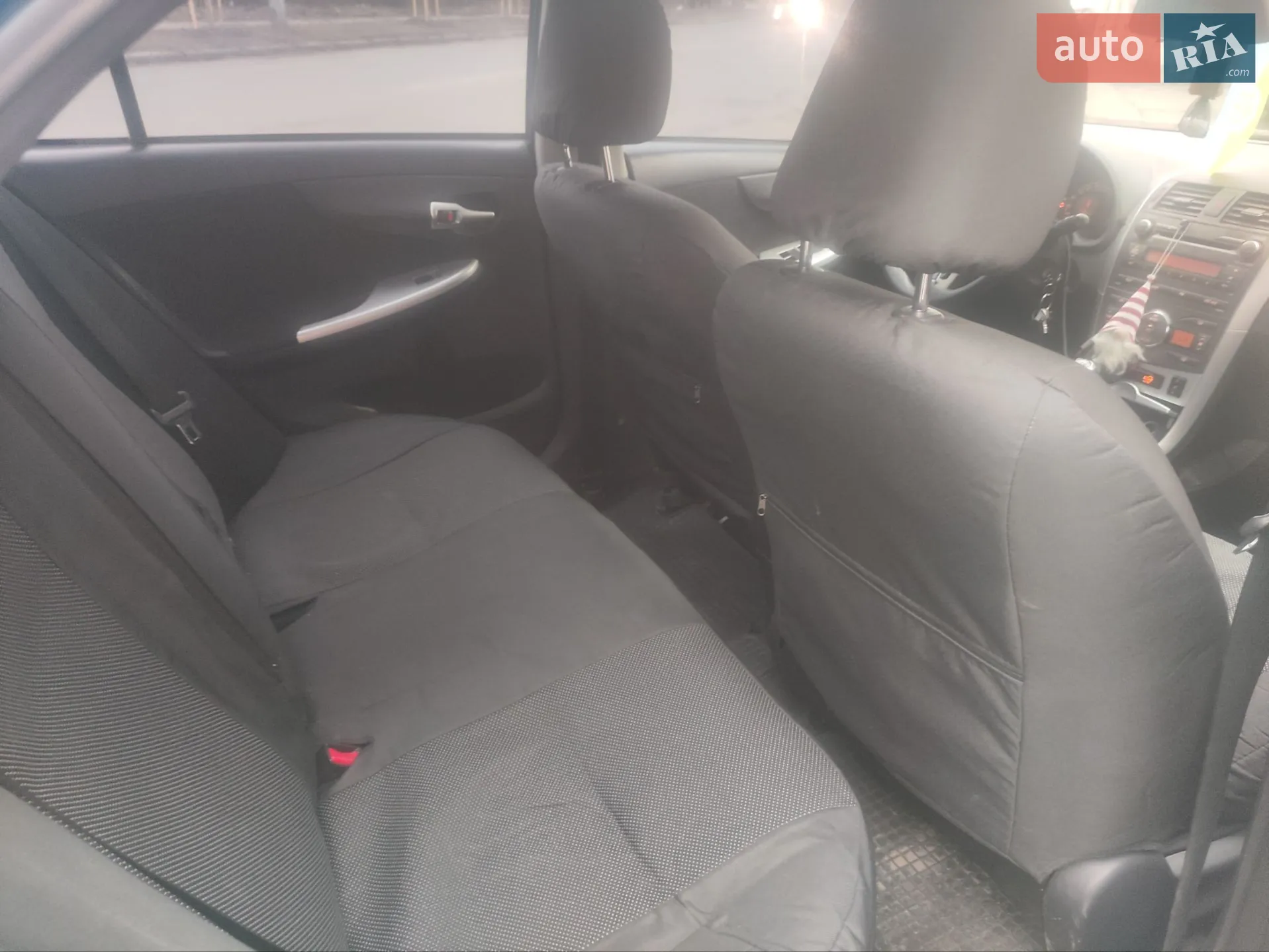 2011 Toyota Corolla - мініатюра 13