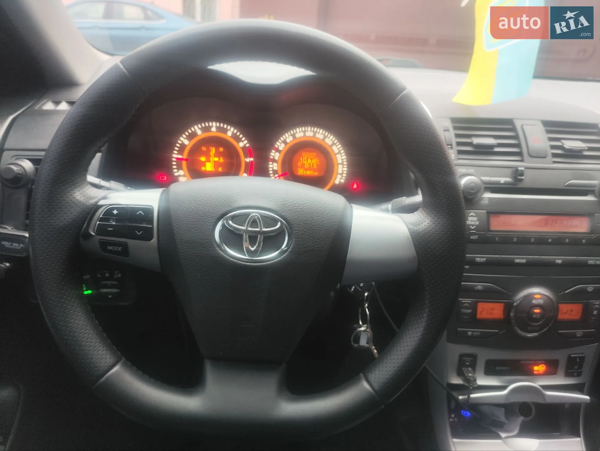 2011 Toyota Corolla - мініатюра 18
