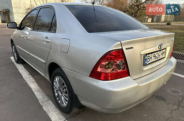 Седан Toyota Corolla 2006 в Сараті