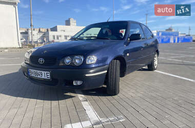 Хэтчбек Toyota Corolla 1999 в Одессе