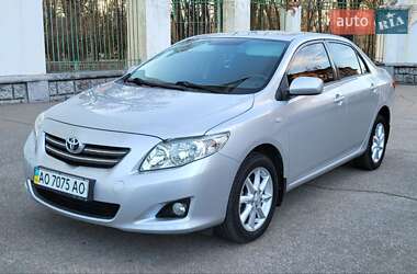 Седан Toyota Corolla 2008 в Жовтих Водах